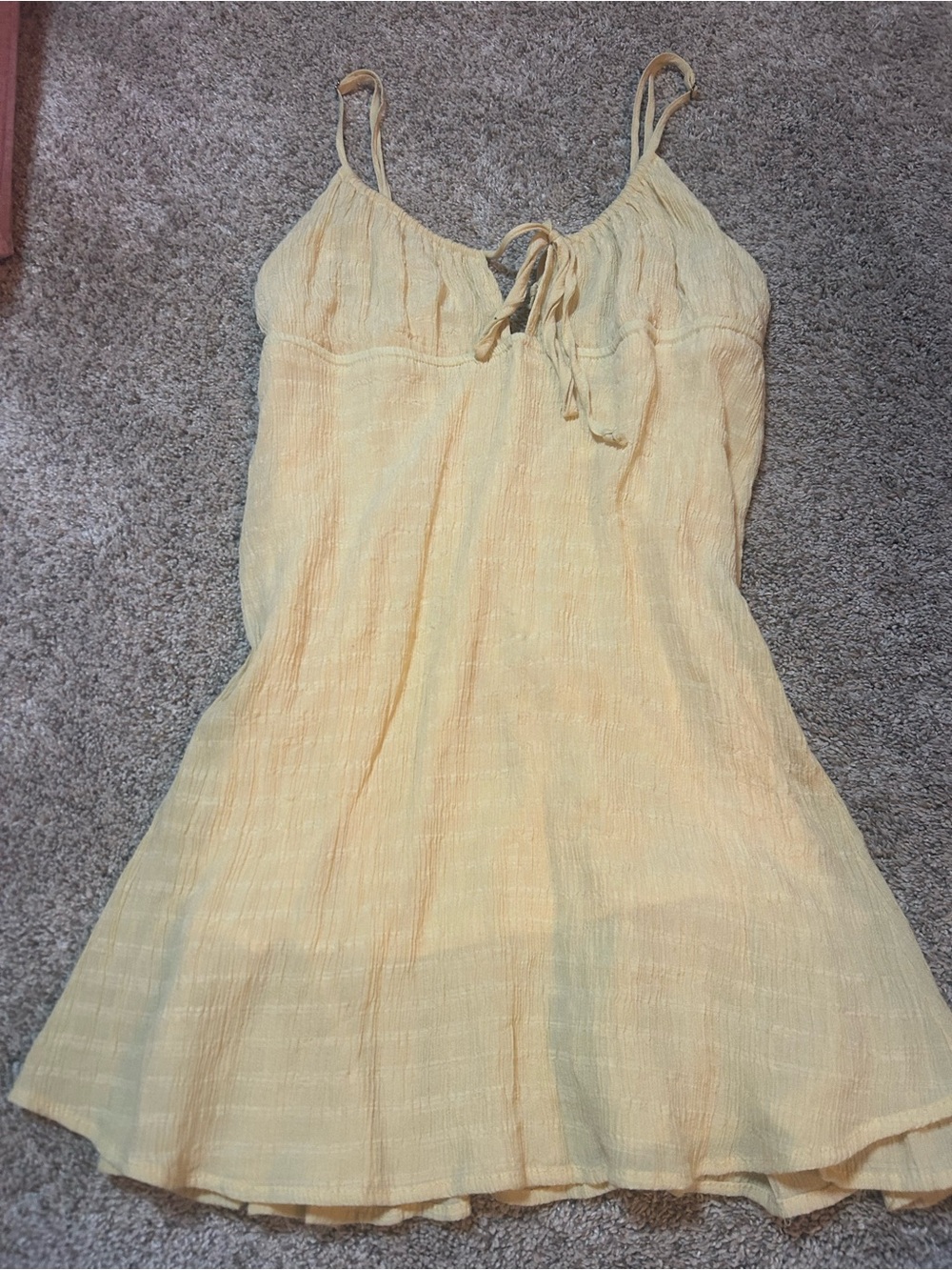 RSQ Butter Yellow Crinkle Gauze Mini Dress Tie Front Faux Button Back Size Large
